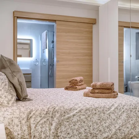 Modern 2-bedroom Near The Sea * 圣保罗湾城