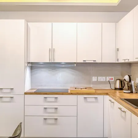 公寓 Modern 2-bedroom Near The Sea 圣保罗湾城