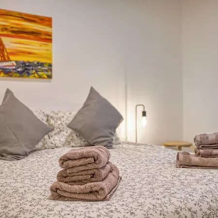 Modern 2-bedroom Near The Sea Lägenhet *