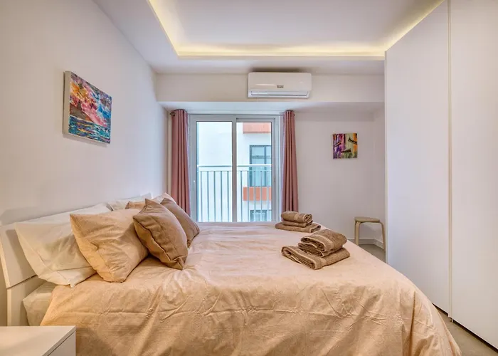 Modern 2-bedroom Near The Sea * San Pawl il-Baħar