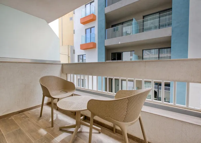 Modern 2-bedroom Near The Sea San Pawl il-Baħar